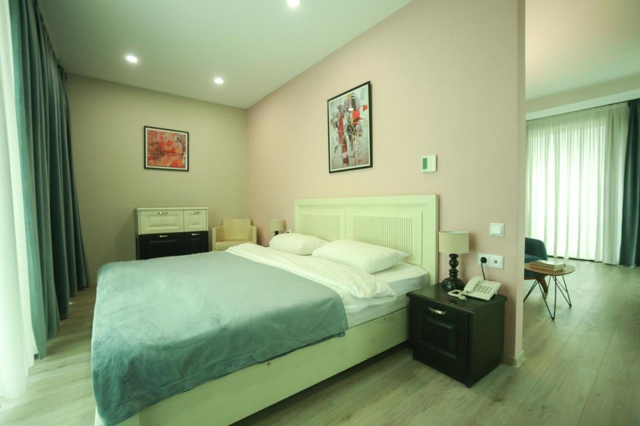 Dolabauri Hotel Tbilisi ภายนอก รูปภาพ